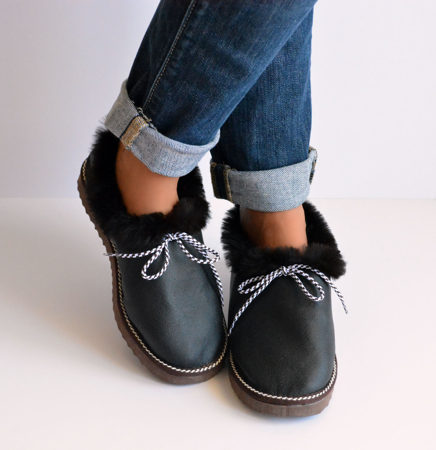 Touch of Warmth. Handmade ShoeSlippers for women made with smooth